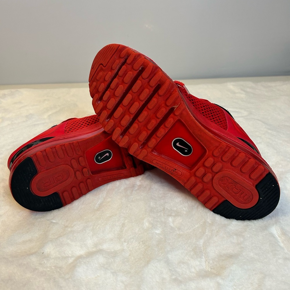 Nike Air Max Womens 8 Red Black Running Shoes Cushion Athletic Sneaker - Picture 11 of 15